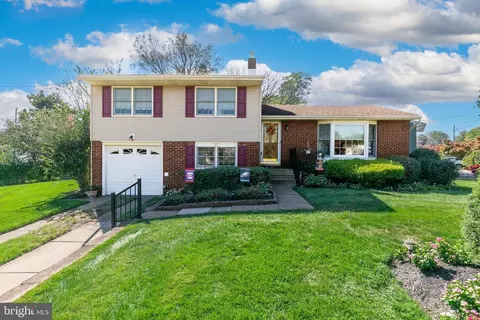 317 Cherrix Ave, Beverly, NJ 08010