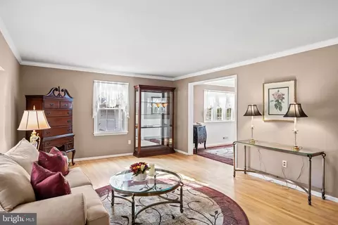 162 Westover Dr, Delran, NJ 08075 photo 5