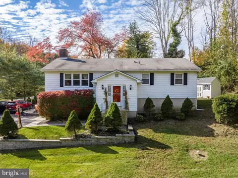 284 Province Line, Wrightstown, NJ 08562