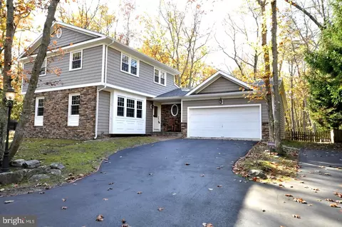 1346 Stokes Rd, Medford, NJ 08055