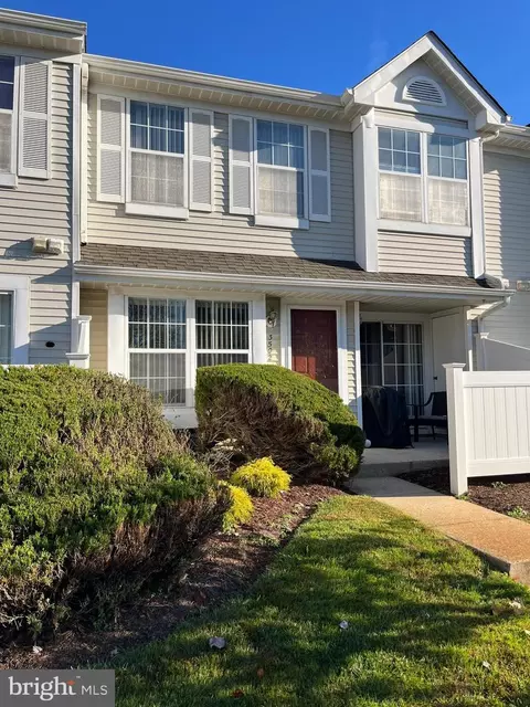 3502 Fenwick Ln, Mount Laurel, NJ 08054