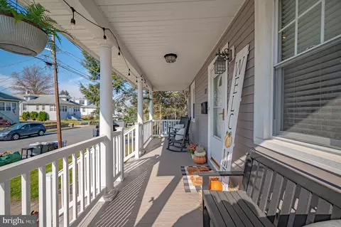 27 S Boulevard Ave, Maple Shade, NJ 08052 photo 4