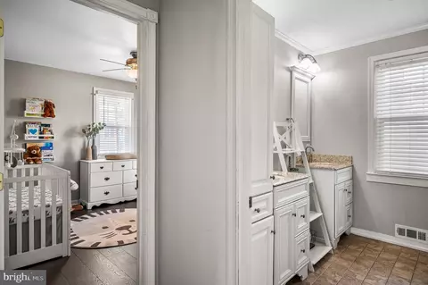 27 S Boulevard Ave, Maple Shade, NJ 08052 photo 17