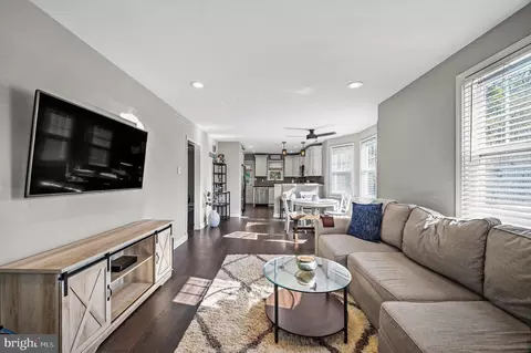 27 S Boulevard Ave, Maple Shade, NJ 08052 photo 5