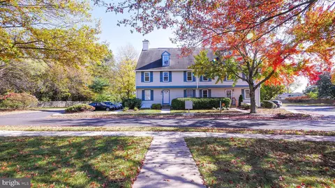 838 Westfield Dr, Cinnaminson, NJ 08077