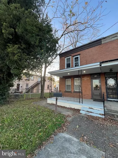 576 Washington Ave, Burlington, NJ 08016