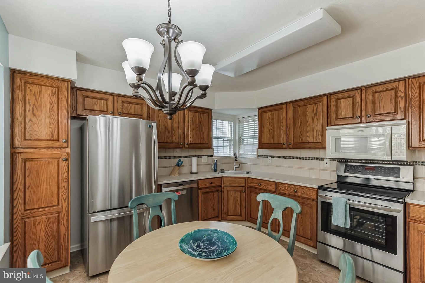 531 Hydrangea Dr, Mount Laurel, NJ 08054 photo 11