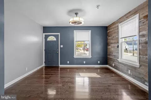 501 Bem St, Riverside, NJ 08075 photo 7