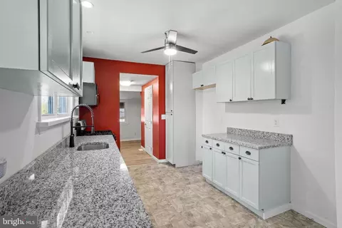 501 Bem St, Riverside, NJ 08075 photo 11