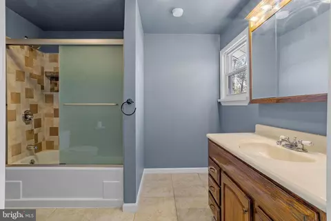 501 Bem St, Riverside, NJ 08075 photo 19