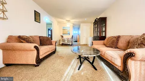 1006 Woodchip Rd, Lumberton, NJ 08048