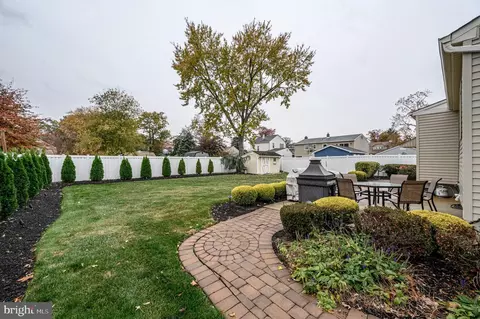 401 Maple Ave, Delanco, NJ 08075 photo 37