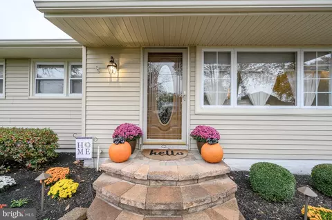 401 Maple Ave, Delanco, NJ 08075 photo 2