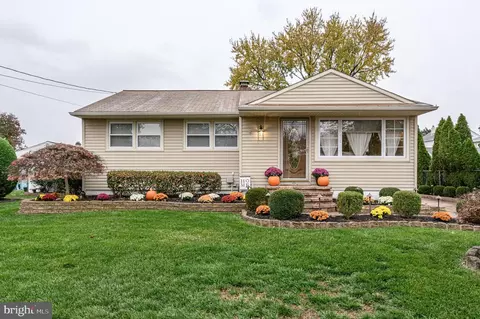 401 Maple Ave, Delanco, NJ 08075 photo 1