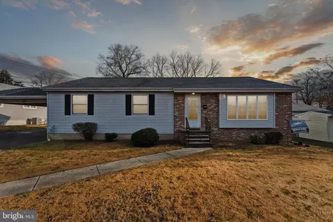 803 Greenwood Ave, Maple Shade, NJ 08052