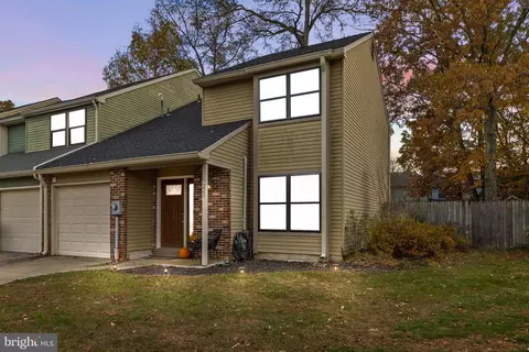 223 Shady Ln, Marlton, NJ 08053