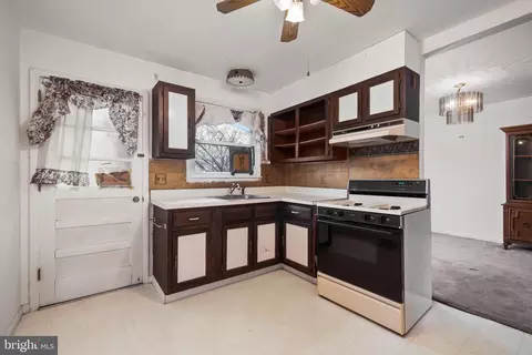 Kitchen - 245 Platt Ave, Wrightstown, NJ 08562 photo 1 of 2