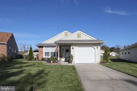 Mount Laurel, NJ Homes with Waterfront For Sale - Movoto