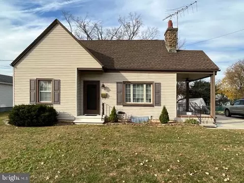 2828 Burlington Ave, Delanco, NJ 08075