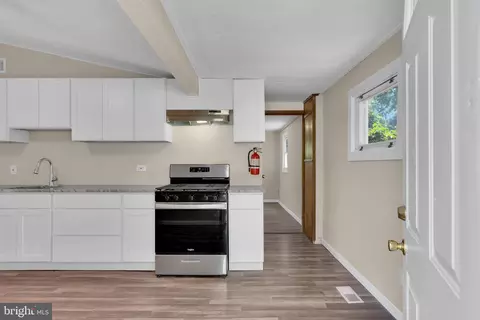 222 County Ave, Maple Shade, NJ 08052 photo 12