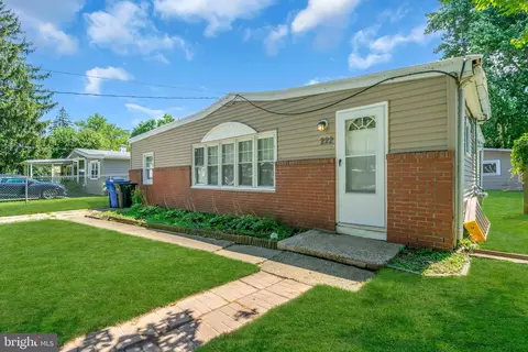 222 County Ave, Maple Shade, NJ 08052 photo 9