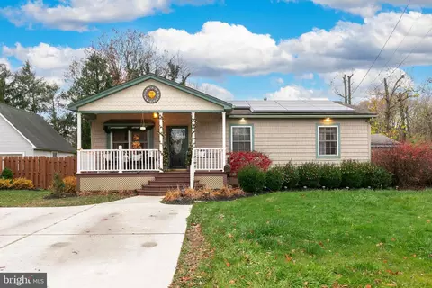638 N Maple Ave, Maple Shade, NJ 08052