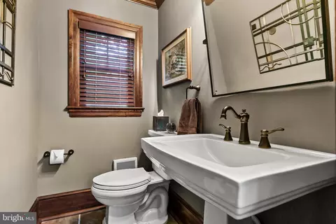 105 7th St, Riverton, NJ 08077 photo 21