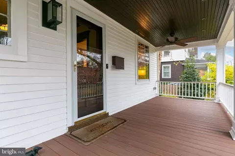 105 7th St, Riverton, NJ 08077 photo 3