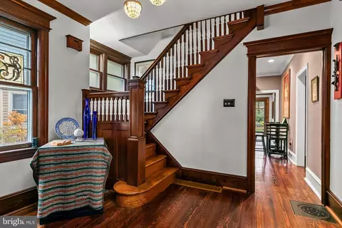 105 7th St, Riverton, NJ 08077 photo 5