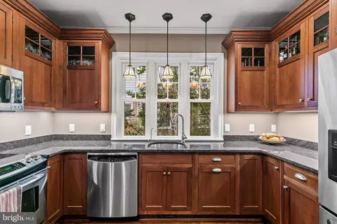 105 7th St, Riverton, NJ 08077 photo 17