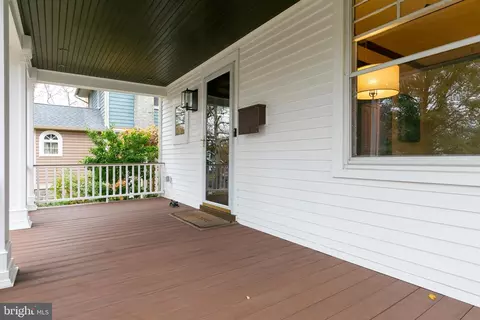 105 7th St, Riverton, NJ 08077 photo 4