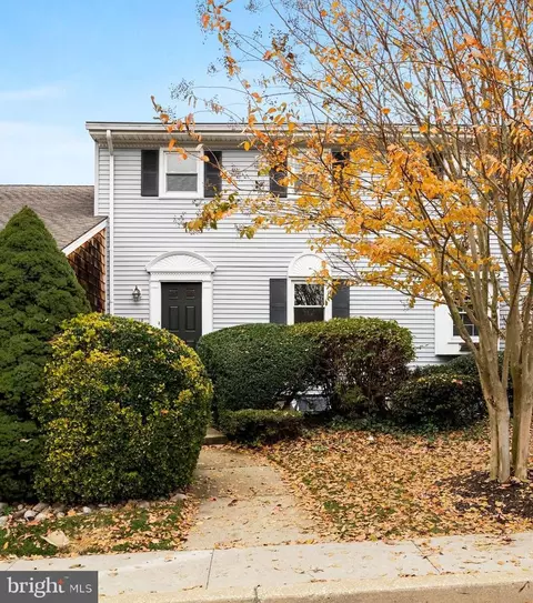 635 E Main St #18, Moorestown, NJ 08057