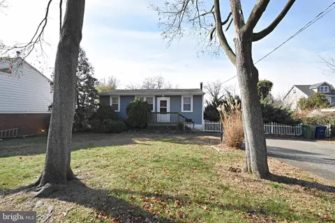 1003 Columbia Ave, Palmyra, NJ 08065