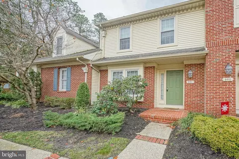 501 Monticello Ct, Marlton, NJ 08053