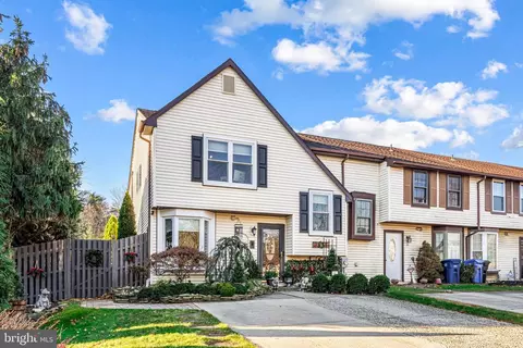 12 Kanabe Dr, Westampton, NJ 08060 photo 2