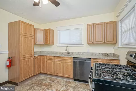 113 Kossuth St, Riverside, NJ 08075 photo 13