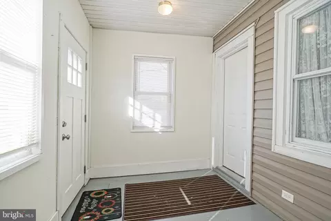 113 Kossuth St, Riverside, NJ 08075 photo 3