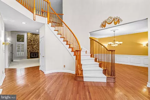Entry Way - 33 Milford, Evesham, NJ 08053 photo 3 of 7