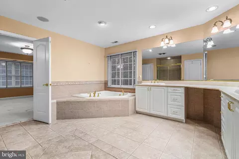 Bath - 33 Milford, Evesham, NJ 08053 photo 3 of 9