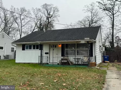 204 E Rudderow Ave, Maple Shade, NJ 08052