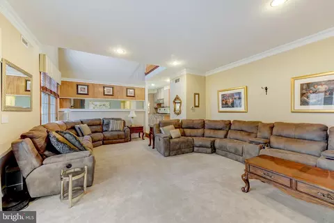 Living - 105 Paulson Rd, Wrightstown, NJ 08562 photo 3 of 4