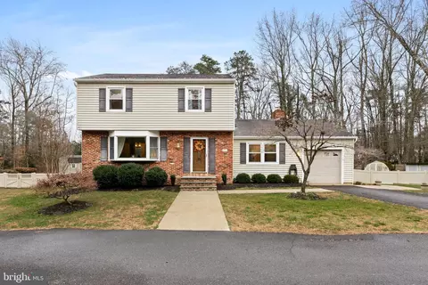 53 Taunton Rd, Medford, NJ 08055