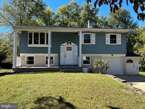 517 Main St, Lumberton, NJ 08048