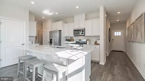 29 Marion Ave, Bordentown, NJ 08505