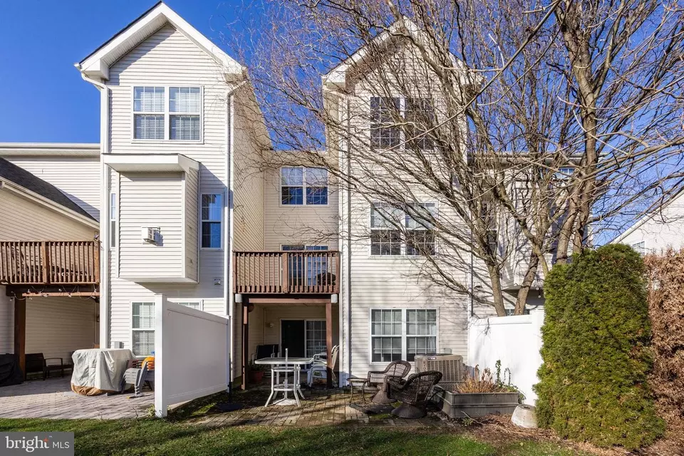 145 Castleton Rd, Riverside, NJ 08075 36 Photos Movoto