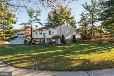 200 Stephen Dr, Cinnaminson, NJ 08077 photo 4