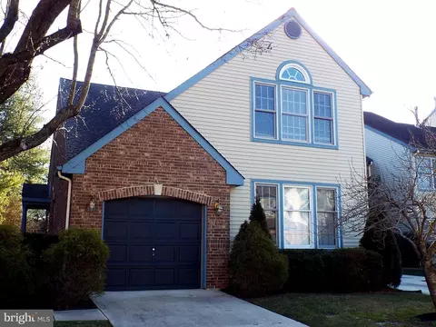 2 Corkery Ln, Medford, NJ 08055