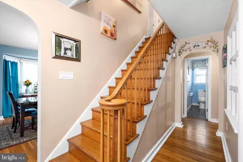 16 E Washington St, Riverside, NJ 08075 photo 2