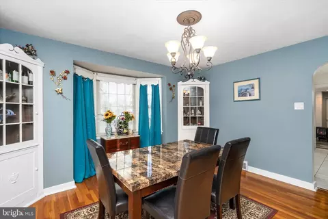 16 E Washington St, Riverside, NJ 08075 photo 5