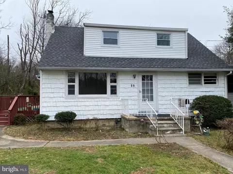 59 Old Amboy Rd, Bordentown, NJ 08505